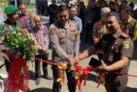 peremian perpustakaan dan Taman Adhyaksa, Kamis (25/4/2024). (SuarIndonesia/Ist)