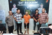 pelaku pembunuh, Maulani (34), yang diamankan Polisi (SuarIndonesia/YI)