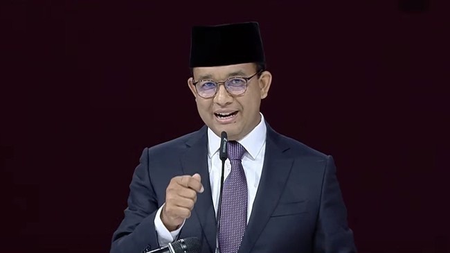 Anies Baswedan mengucapkan selamat kepada presiden terpilih Prabowo Subianto dan wakil presiden terpilih Gibran Rakabuming Raka. [Tangkapan layar youtube KPU RI]