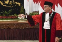 MKMK menyatakan Hakim Konstitusi Guntur Hamzah tidak terbukti melanggar kode etik terkait keterlibatan dalam Asosiasi Pengajar Hukum Tata Negara dan Hukum Administrasi Negara (APHTN-HAN). [ANTARA FOTO/Hafidz Mubarak A]