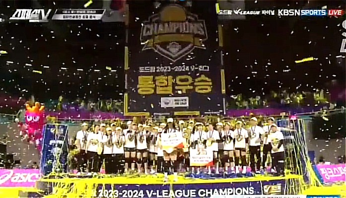 Hyundai Hillstate Juara liga voli Korea usai bungkam Pink Spiders 3-0, Senin (1/4/2024) malam WIB. [Instagram @hdecvolleyballteam]