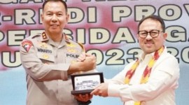 Kapolda Kalsel, Irjen Pol Winarto dan Wakil Ketua Komisi III DPR RI Pangeran Khairul Saleh