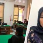Foto Kanan: Hanisah alias Nisa (39) wanita yang dijuluki sebagai Ratu Narkoba asal Aceh, dituntut mati di kasus bisnis sabu 52 kilogram dalam sidang perkara narkotika di Pengadilan Negeri Medan. [Foto: Dokumentasi Kejari Medan]