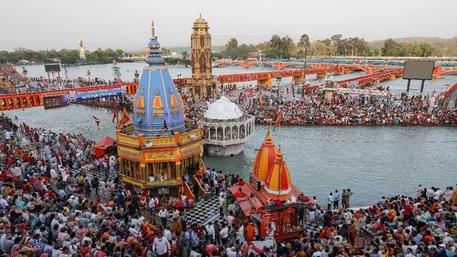 Ilustrasi. India akan menggelar pemilu pada pertengahan April hingga Juni 2024. Jumlah pemilih hampir menyentuh 1 miliar jiwa. (REUTERS/ANUSHREE FADNAVIS)