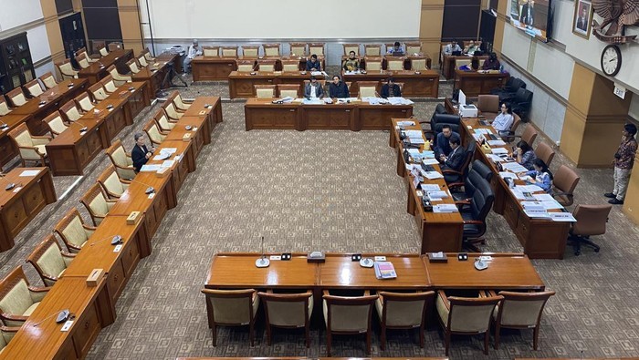 Uji kelayakan dan kepatutan calon anggota LPSK 2024-2029 digelar Komisi III DPR. [detikcom/Firda]