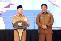 Gubernur Kalteng Sugianto Sabran dan Wakil Gubernur Edy Pratowo dalam pertemuan akbar lintas sektor yang digelar di Palangka Raya, Senin (20/5/2024). [ANTARA/HO-Diskominfosantik Kalteng]