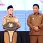 Gubernur Kalteng Sugianto Sabran dan Wakil Gubernur Edy Pratowo dalam pertemuan akbar lintas sektor yang digelar di Palangka Raya, Senin (20/5/2024). [ANTARA/HO-Diskominfosantik Kalteng]