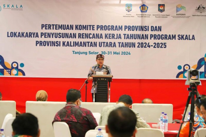Sekprov Kaltara Suriansyah pada acara Pertemuan Komite Program Provinsi dan Lokakarya Penyusunan Rencana Kerja Tahunan Program SKALA 2024–2025 Kalimantan Utara, di Hotel Luminor di Tanjung Selor, Kamis (30/5/2024). [Antara/HO]