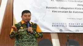 Kepala Sekretariat Bawaslu Kalsel Teuku Dahsya Kusuma Putra. [ANTARA/Firman]