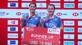 Febriana Dwipuji Kusuma/Amalia Cahaya Pratiwi jadi runner up Thailand Open 2024 pada laga final di Stadion Nimibutr, Bangkok, Minggu (19/5/2024). [PBSI)