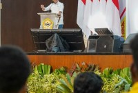Menteri Investasi/Kepala Badan Koordinasi Penanaman Modal (BKPM), Bahlil Lahadali, ebagai narasumber, dilaksanakan di Gedung Auditorium, Universitas Lambung Mangkurat (ULM), Kamis (2/5/2024). SuarIndonesia/Ist)