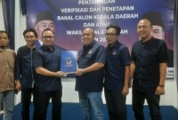 H. Muhidin diwakili Afrizaldi dan Hasnuryadi diwakili Khalikin. (SuarIndonesia/Ist)