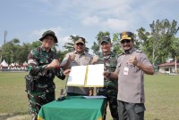 Pembukaan TNI Manunggal Masuk Desa (TMMD) yang ke-120 Amuntai Kabupaten HSU di Lapangan sepakbola Pahlawan jalan Murung Sari, (SuarIndonesia/Ist)