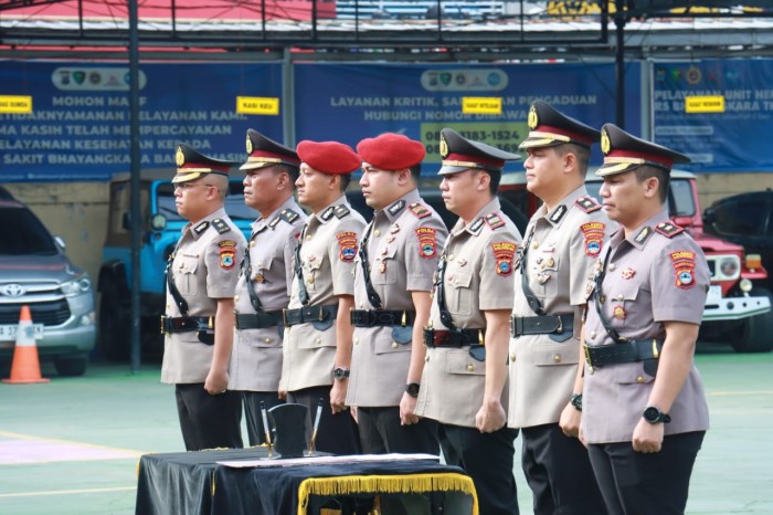upacara serah terima jabatan, Selasa (14/5/2024) (SuarIndonesia/Ist)