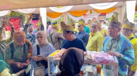 Suasana meriah sangat terasa di Gedung Islamic Center (ISC) Surabaya, Jawa Timur, pada Minggu (12/5/2024) (SuarIndonesia/Adv)