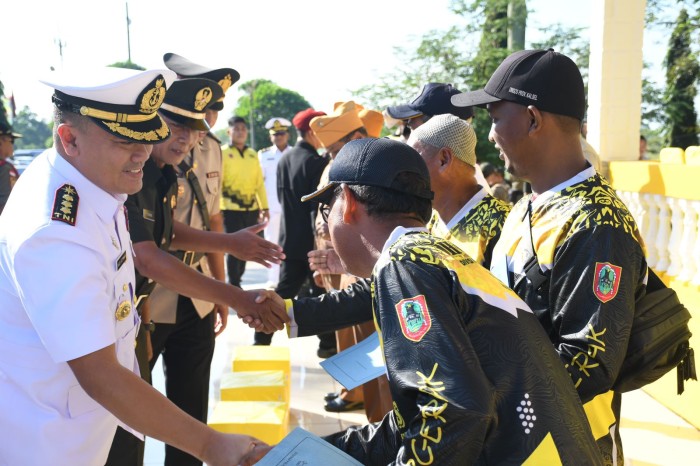Kegiatan memperingati HUT Proklamasi Gubernur Tentara ALRI Divisi IV Pertahanan Kalimantan ke-75 Tahun 2024, Rabu (15/5/2024). (SuarIndonesia/Ist)