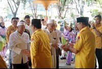 kedatangan rombongan perwakilan Acil Odah menyerahkan berkas pencalonan disambut sinoman hadrah, Rabu (15/5/2024) (HM)