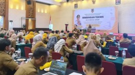 Bimbingan Teknis (bimtek) Alih Media Arsip di salah satu hotel di Banjarbaru, (15/5/2024). (SuarIndonesia/Ist)