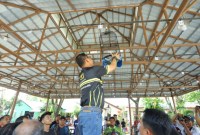 Ribuan  mania  atau penggemar burung berkicau ikuti lomba perebutkan tropi Kapolresta Cup digelar di Komplek Screen House, Jalan Banua Anyar, Banjarmasin Timur, Minggu (19/5/2024)/ SuarIndonesia/Ist)