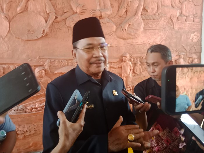 Ketua DPRD Kalsel H. Supian HK