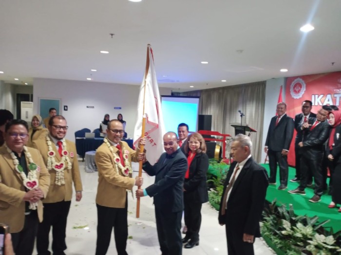 elantikan ke empat pengurus tersebut dilakukan Sabtu (25/5/2024) malam di sebuah hotel di Kabupaten Banjar. *SuarIndonesia/Ist)