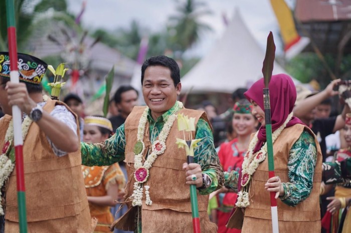 Festival Budaya Meratus 2024 yang digelar di Desa Kapul, Kecamatan Halong, Kabupaten Balangan, Kalimantan Selatan, berlangsung meriah. SuarIndonesia/Adv)