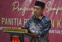 Komisioner KPU Kalsel Divisi Sosilisasi, Pendidikan Pemilih, Partisipasi Masyarakat, dan SDM, M. Fahmi Failasofa, (SuarIndonesia/Ist)