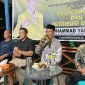 Ketua Komisi II DPRD Kalsel Muhammad Yani Helmi, Sosialiasi Peraturan Daerah tentang Pajak Daerah dan Retribusi Daerah, di Desa Gedambaan, Kecamatan Pulau Laut Sigam, Kabupaten Kotabaru, Senin (27/5/2024) malam. (SuarIndonesia/Ist)