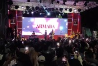 Generasi Z dan milenial memadati Lapangan Murjani Banjarbaru, Senin (27/5/2024) malam. (SuarIndonesia/RW)