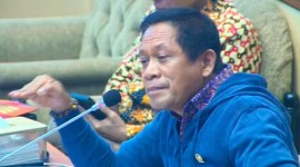 Hugua, anggota DPR RI Fraksi PDIP mengusulkan kepada KPU untuk melegalkan money politics dalam PKPU. [Foto: ISTIMEWA]