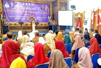 Kepala Dinas Pendidikan Kabupaten Barito Utara Syahmiludin A Surapat memberikan sambutan pada peringatan puncak Hari Pendidikan Nasional 2024 di Muara Teweh, Senin (20/5/2024). [ANTARA/Dokumen Pribadi]