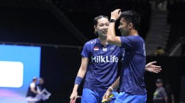 Pasangan ganda campuran Indonesia Dejan Ferdinansyah/Gloria Emanuelle Widjaja menang atas Tang Chun Man/Tse Ying Suet 21-4, 21-15 dalam waktu 28 menit, di Singapore Indoor Stadium, pada Rabu (29/5/2024).