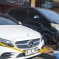 penyidik Dit Reskrimum (Direktorat Reserse Kriminal Umum) Kepolsian Daerah  Kalimantan Selatan (Polda Kalsel) menyita sejumlah mobil mewah milik tersangka Fitrian Noor alias FN (27). (SuarIndonesia/Ist)