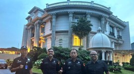 Rumah mewah milik tersangka Tamron alias Aon (TN) kasus korupsi PT Timah disita Kejagung. [Arsip Kejagung]