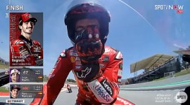 Pebalap tim Ducati Lenovo, Francesco Bagnaia juara di MotoGP Catalunya. [Screenshot: SPOTV]
