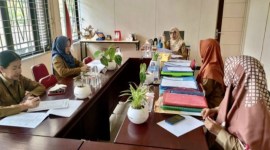 Jajaran Diskop UKM Kalteng melaksanakan pembahasan penilaian Koperasi Berprestasi 2024 di Palangka Raya, Jumat (10/5/2024) bilan lalu. [ANTARA/HO-Diskop UKM Kalteng]
