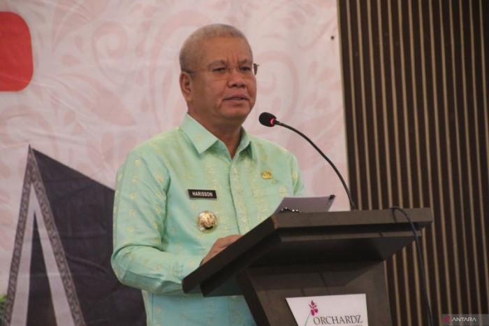 Pj Gubernur Kalbar, Harisson. [ANTARA/Rendra Oxtora]