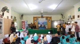 Bank Kalsel Bersama OJK Kalsel, Gebyarkan Pentingnya Menabung Kepada Pelajar di SLBN 3 Banjarmasin (Foto:Humas Bank Kalsel)