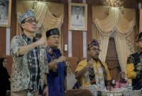 Acara Seminar Nasional dan Rapat Kerja Forum Komunikasi Dewan Komisaris Bank Pembangunan Daerah Seluruh Indonesia Wilayah Tengah, Tahun 2024 di Neptunus Ballroom, Galaxy Hotel Banjarmasin pada Sabtu (08/06/2024) pagi.(Foto Humasbankkalsel)