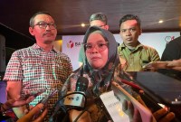 nggota Bawaslu RI Lolly Suhenty