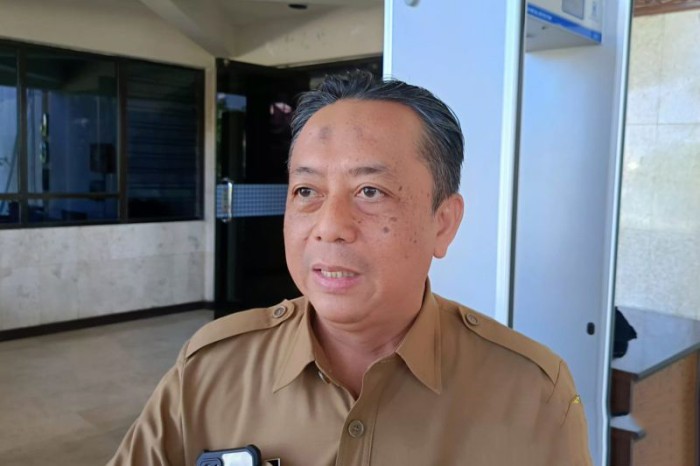 Kepala Disnakertrans Kaltim Rozani Erawadi. [ANTARA/Ahmad R]