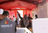 Seorang petugas pengawas TPS yang menjadi bagian dari badan ad-hoc Bawaslu Kalsel pada Pemilu 2024 di Banjarmasin, beberapa waktu lalu . [ANTARA/Firman]