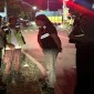 Regu 3 Patko Satuan Samapta Polresta Banjarmasin mengingatkan para pengatur lalu lintas sukarela untuk tetap menjaga Kamtibmas, Kamis (20/6/2024) malam. [ANTARA/HO-Humas Polresta Banjarmasin]
