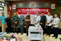 Pemerintah Kabupaten Balangan, Kalimantan Selatan mengapresiasi jajaran Kejari atas pengembalian keuangan negara sebesar Rp 3,563,542,223 miliar dari kasus korupsi (SuarIndonesia/Adv)