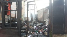 Kebakaran terjadi di Jalan Ratu Zaleha Gang Fajar Sidik RT21 No35 Banjarmasin Timur, Senin (10/6/2024) (SuarIndonesia/Ist)