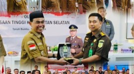 Kegiatan Penerangan Hukum tersebuti dibuka Bupati Tanbu,  HM Zairullah Senin (10/6/2024) (SuarIndonesia/Ist)