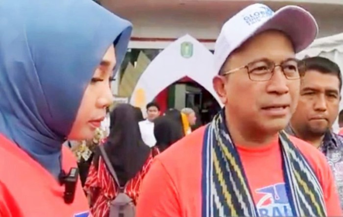 CEO Education Malaysia Global Services (EMGS), Novie Tajuddin di dampingi Kadisdikbud Kalbar Rita Hastarita. [ANTARA/HO-Lia Apriyani]