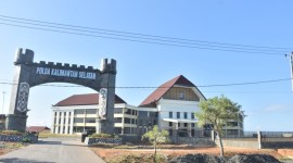 Bermarkas komando di tempat yang baru di Banjarbaru seluruh anggota Kepolisian Daerah Kalimantan Selatan (Polda Kalsel) mulai hari ini, Jumat (21/6/2024).  (SuarIndonesia/Ist)