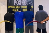 Tim Gabungan Macan Sat Reskrim Polresta Banjarmasin berhasil amankan 4 remaja yang membuat masyarakat resah dengan aksi mereka diduga melakukan tawuran (SuarIndonesia/Ist)