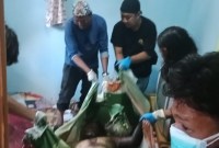 Akhmad Rifani (65), sehariannya sebagai ojek online (ojol) ditemukan tak bernyawa di rumahnya, Jum'at  (28/6/2024), (SuarIndonesia/DO)